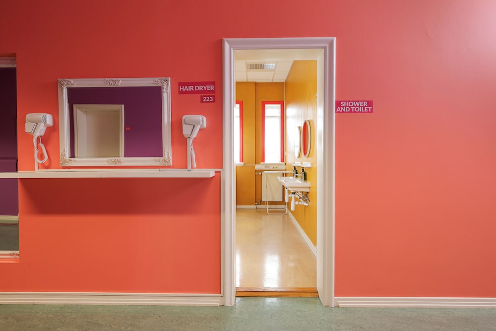 Twin Room with Shared Bathroom and Free Parking photo 3