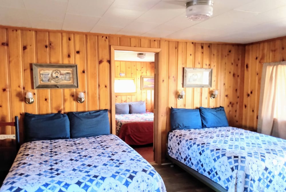 Americana Room