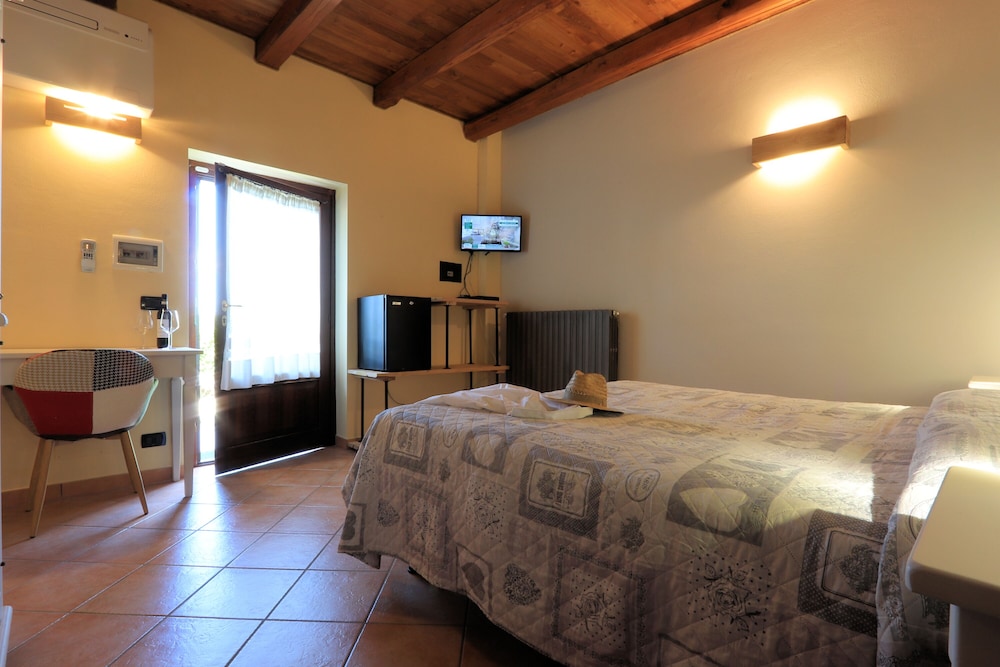 Basic Room, Patio, Ground Floor photo 1