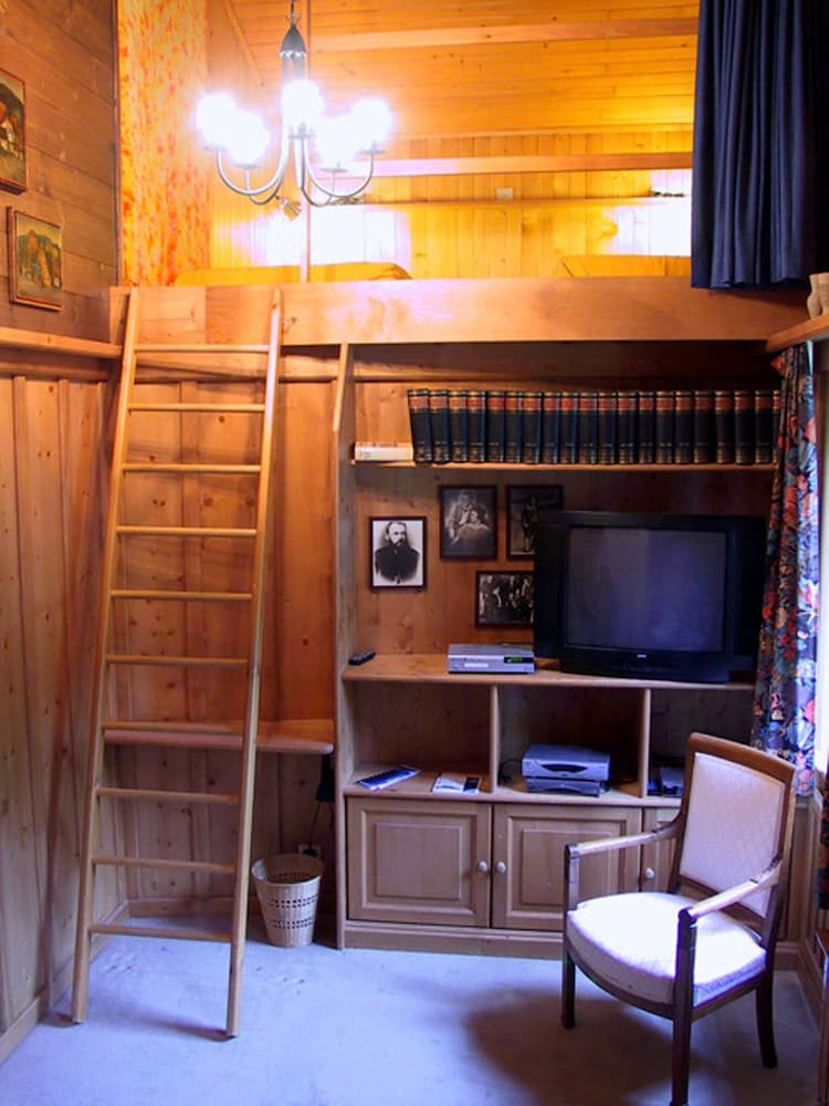 Basic Double Room (Couchette)