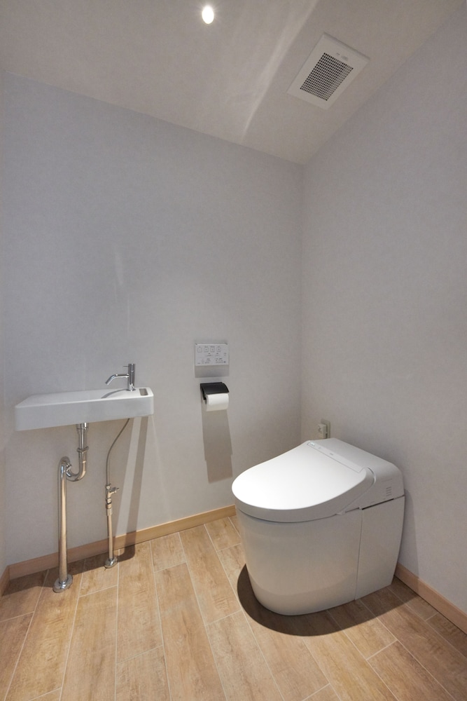 Deluxe Loft, Non Smoking, Sea View, Shower Room Only - Photo 4