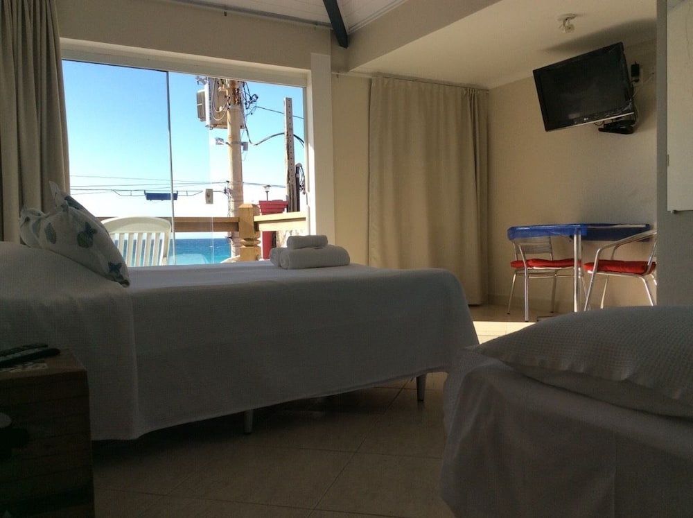Room (Master) photo 1