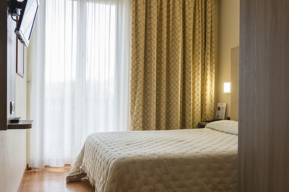 Standard Single Room photo 3