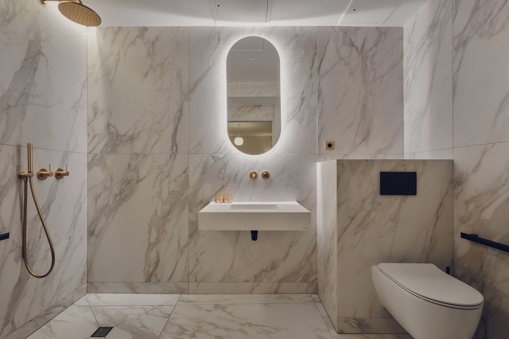 Studio Deluxe - Songe 001 Ground Floor (Skylight) photo 3