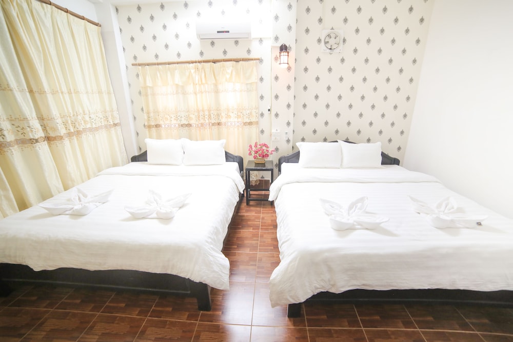Quadruple Room photo 3