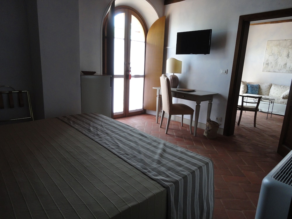 Superior Suite (Correggiolo) photo 2