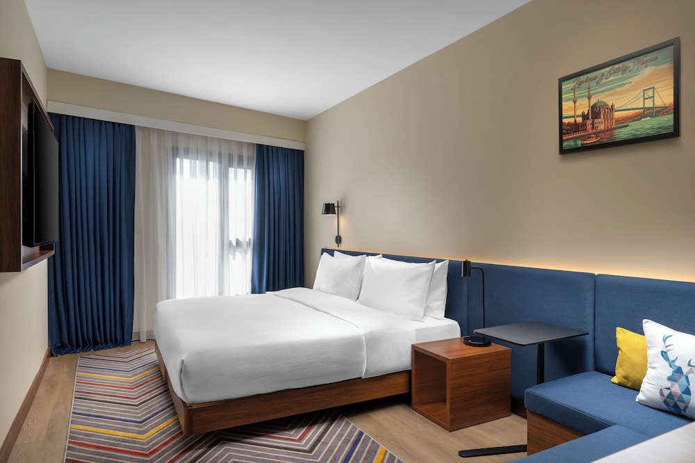 Superior Room, 1 King Bed with Sofa bed