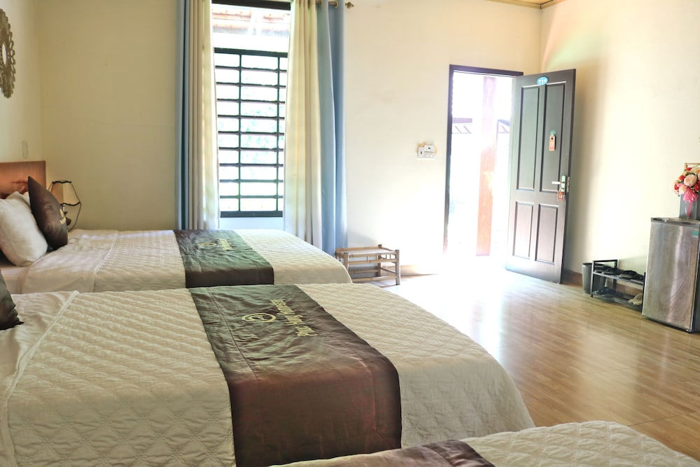 Romantic Bungalow photo 2