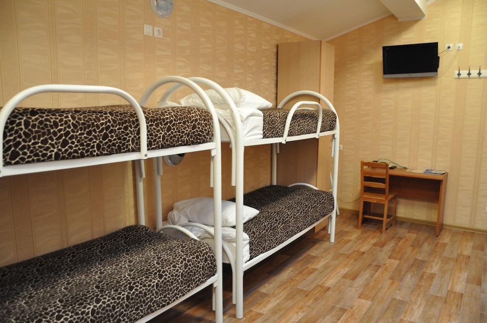 Economy Quadruple Room, Shared Bathroom photo 1