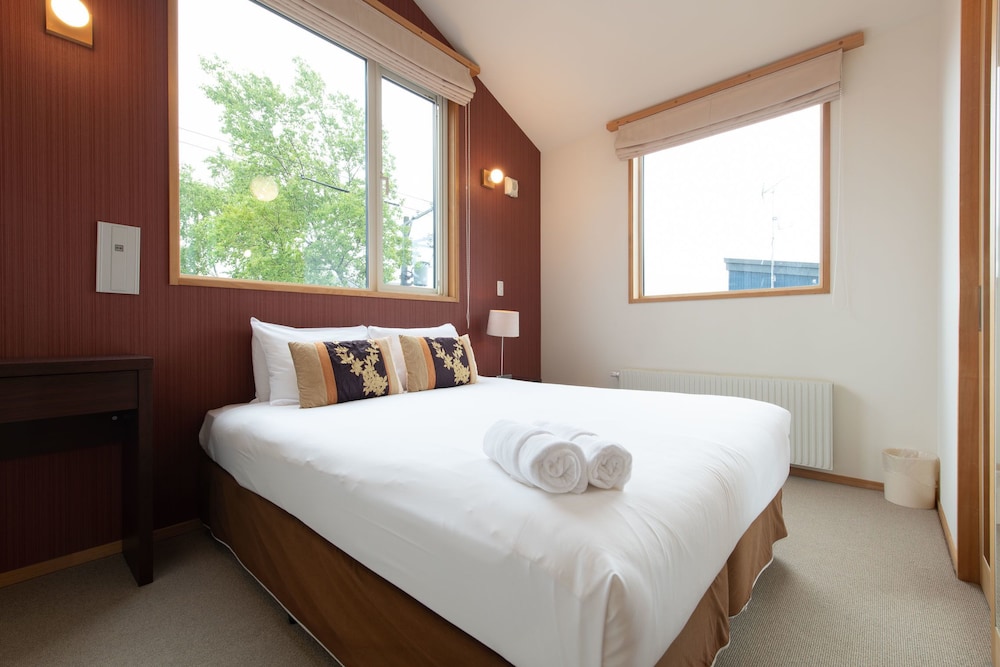 Unit 6, (2 Bedroom 1 Bathroom) photo 1