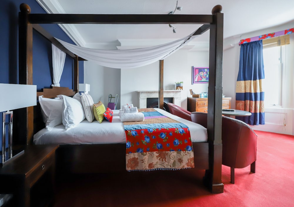 Deluxe Double Room, Ensuite (4 poster) photo 1