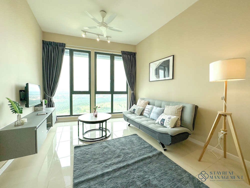 Apartment, 1 Queen Bed with Sofa bed, City View photo 1