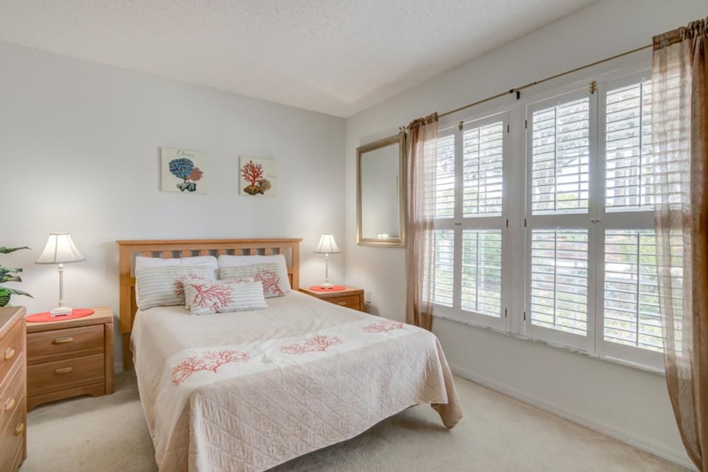 House, 3 Bedrooms photo 1