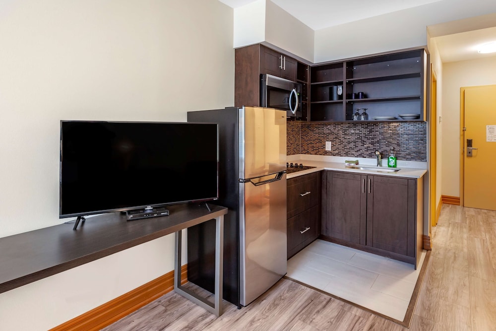 Standard Room, 1 Twin Bed, Non Smoking, Kitchen photo 2