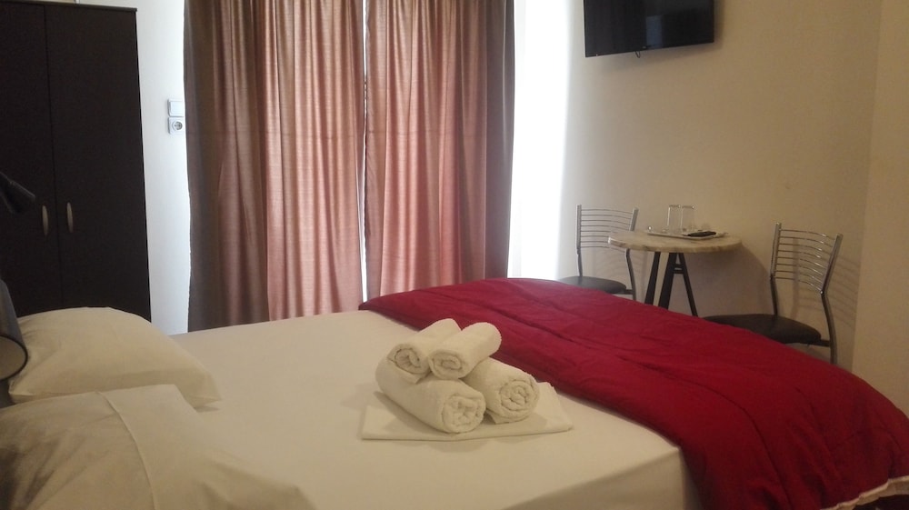 Double or Twin Room photo 1