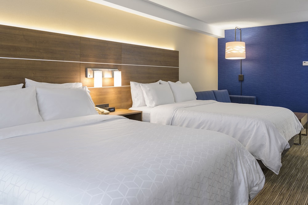 Standard Room, Multiple Beds photo 1