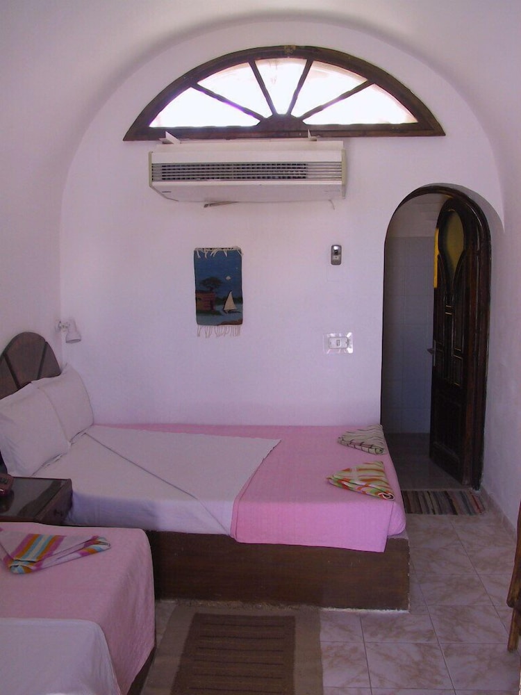 Family Room photo 3