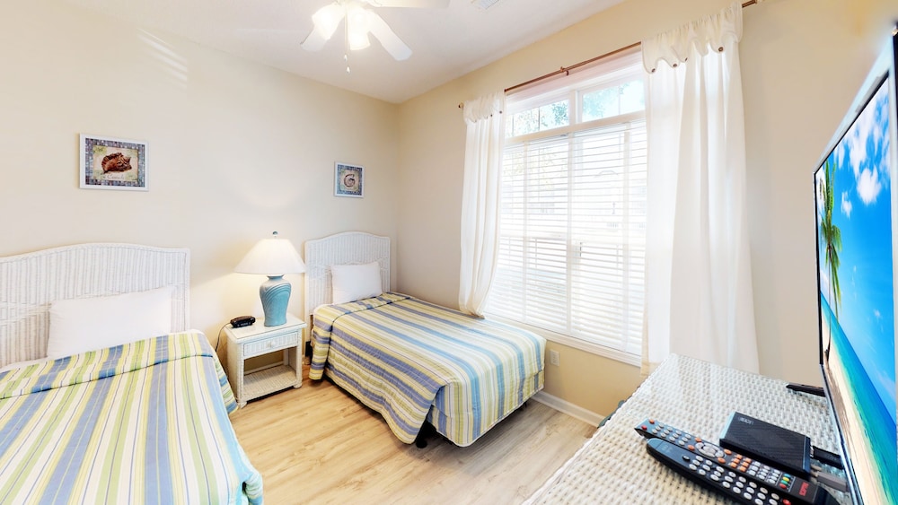 Condo, 3 Bedrooms photo 3