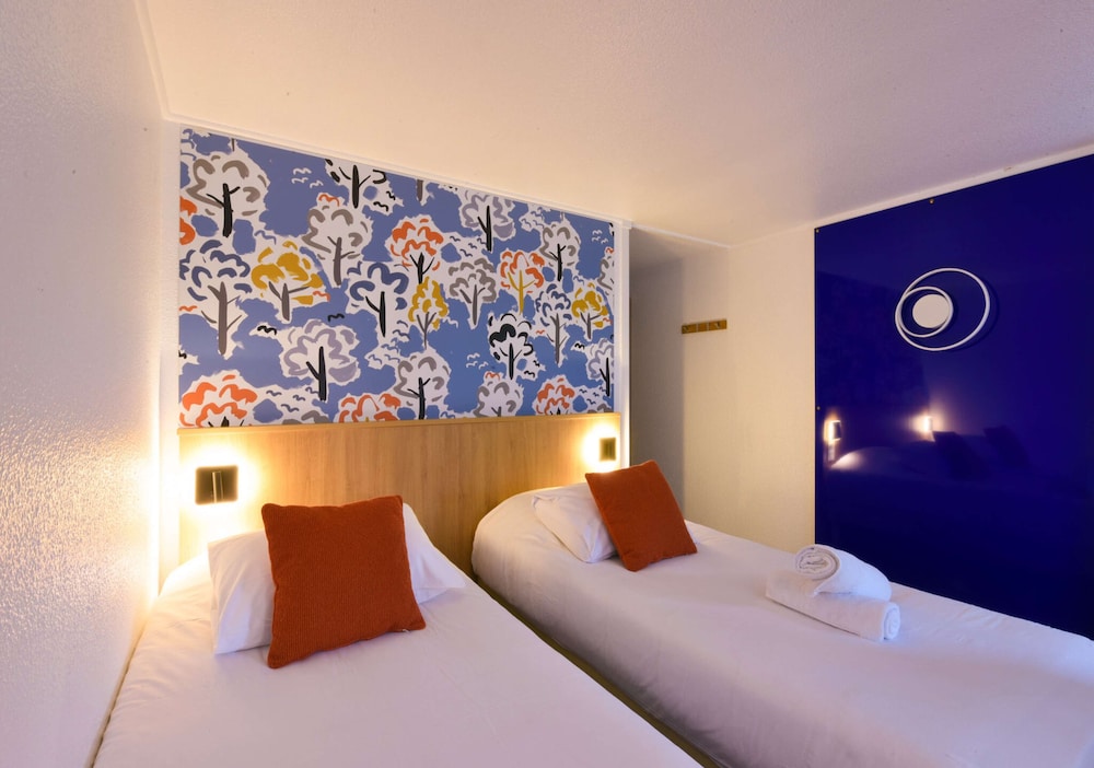 Standard Room, 2 Twin Beds (Next Generation) - Photo 6