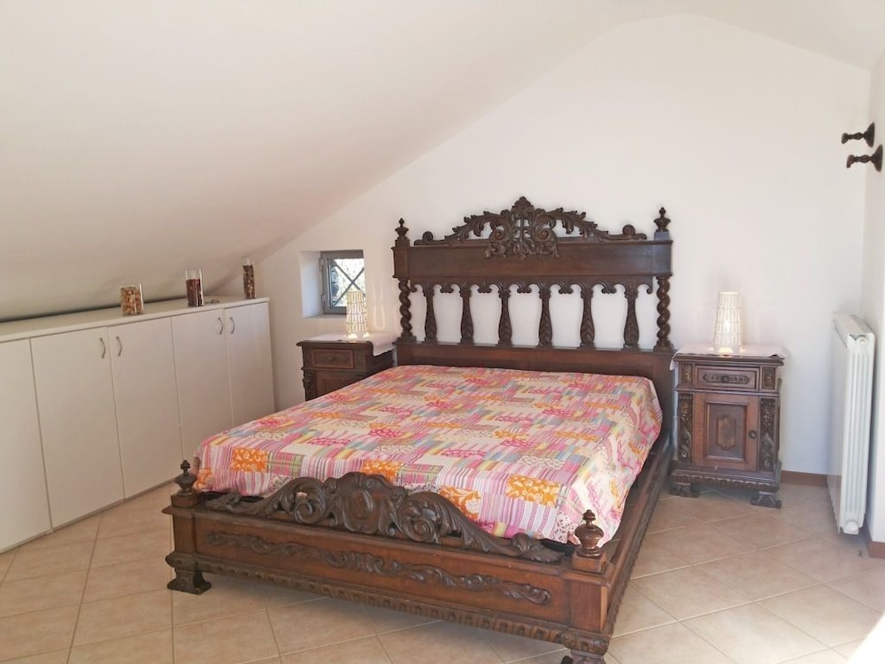 Villa photo 1