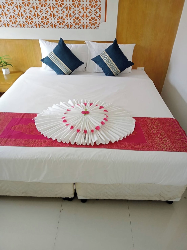 Standard Double Room, Balcony - Photo 16