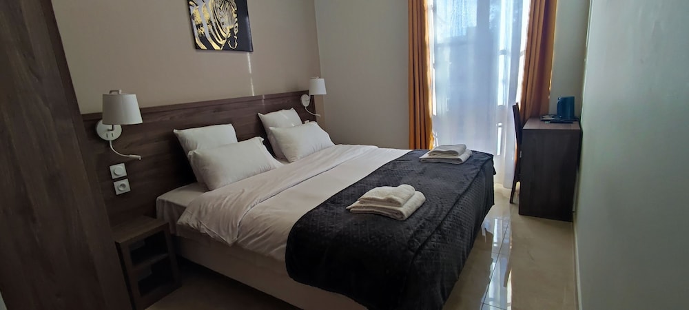 Basic Double Room