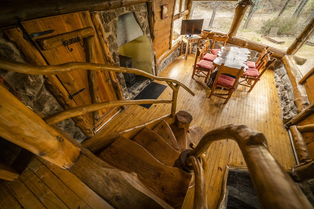 Premium Cabin photo 3
