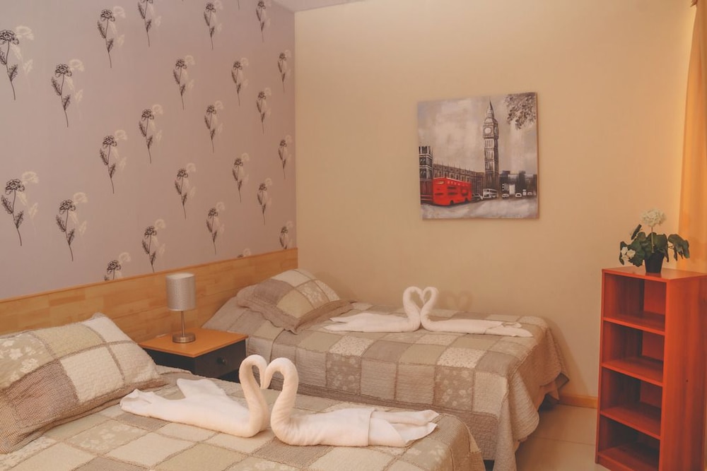 Standard Twin Room photo 1