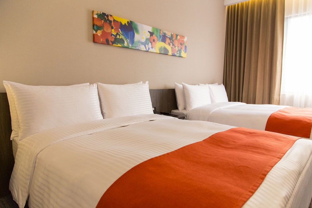 Deluxe Twin Room photo 2