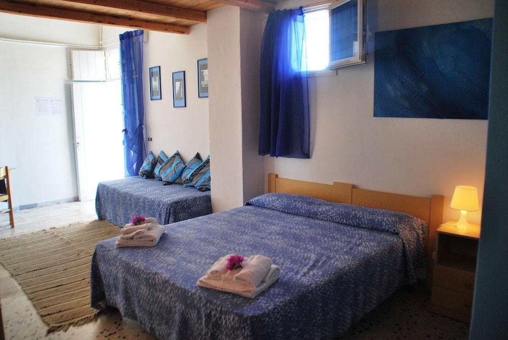 Standard Apartment, 2 Bedrooms, Garden View photo 1