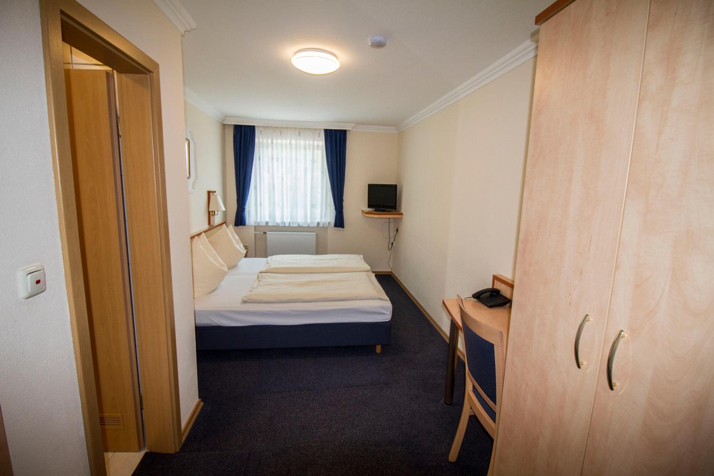 Double Room - Photo 1