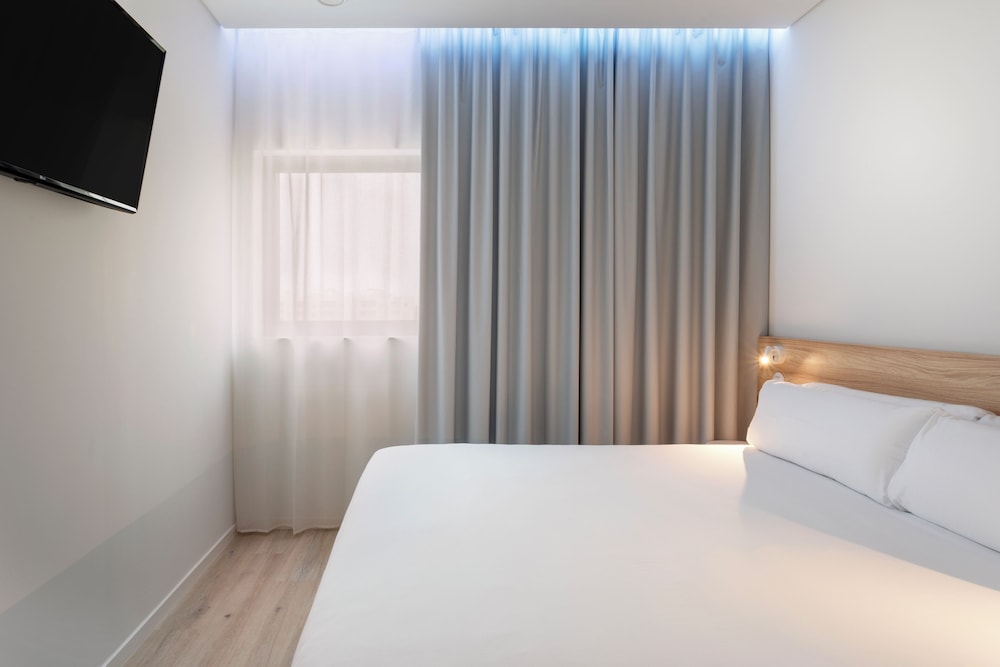 Standard Double Room - Photo 1