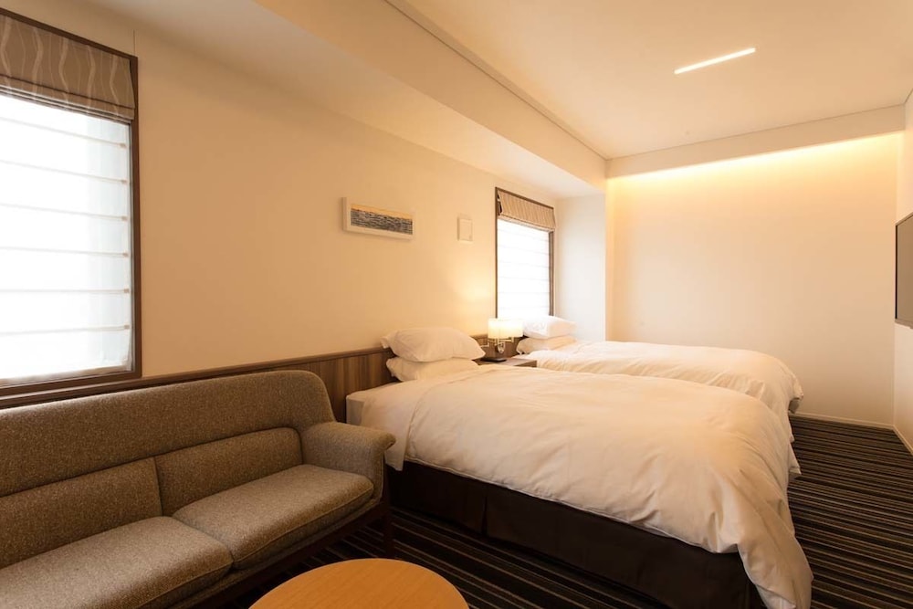 Standard Twin Room, 2 Twin Beds, Accessible, Smoking photo 1