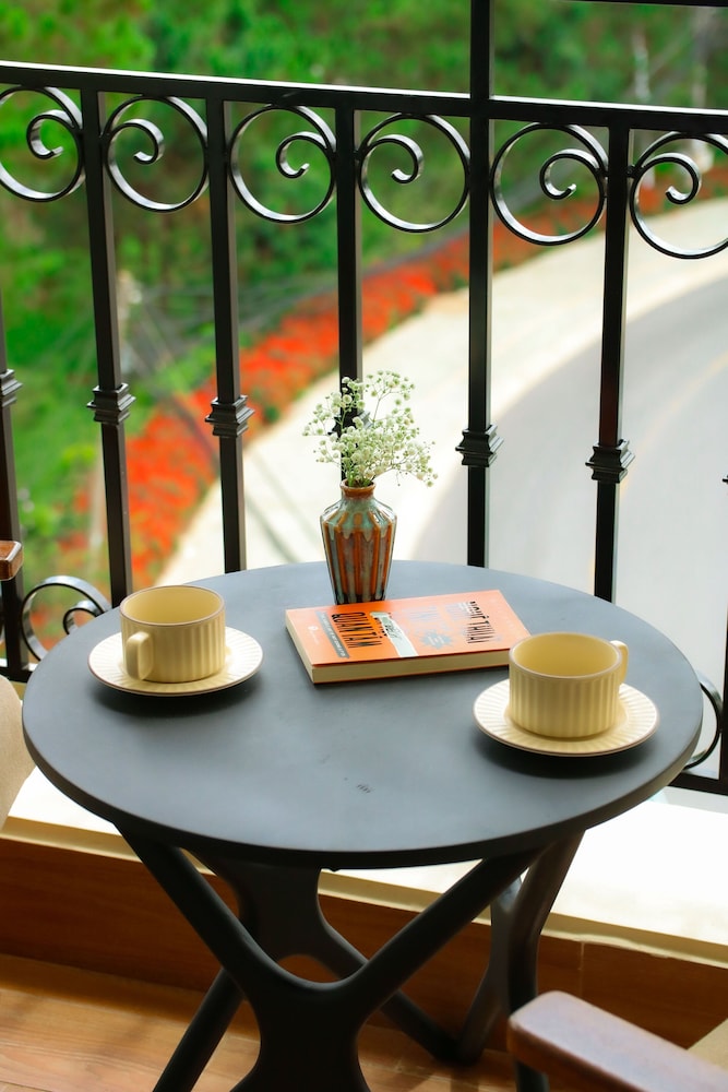 Deluxe Double Room, City View - Photo 8