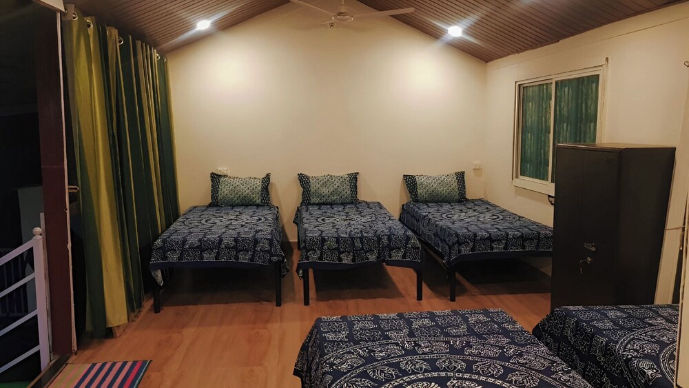 Premium Dormitory