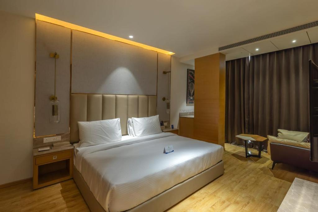 Premium Room - 1 Double Bed - Photo 5