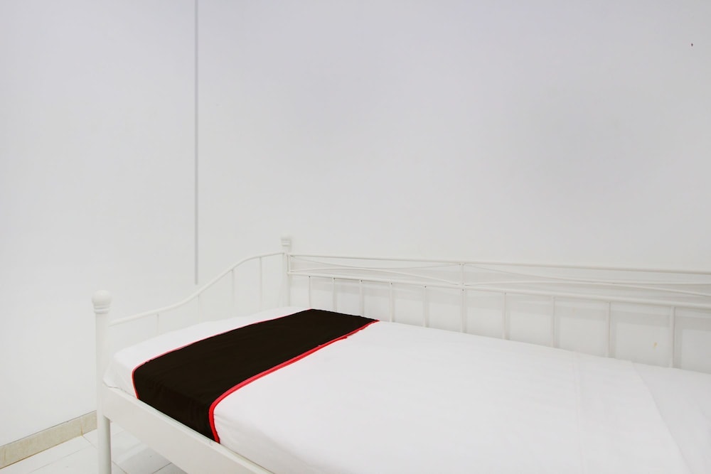 Standard Twin Room photo 2