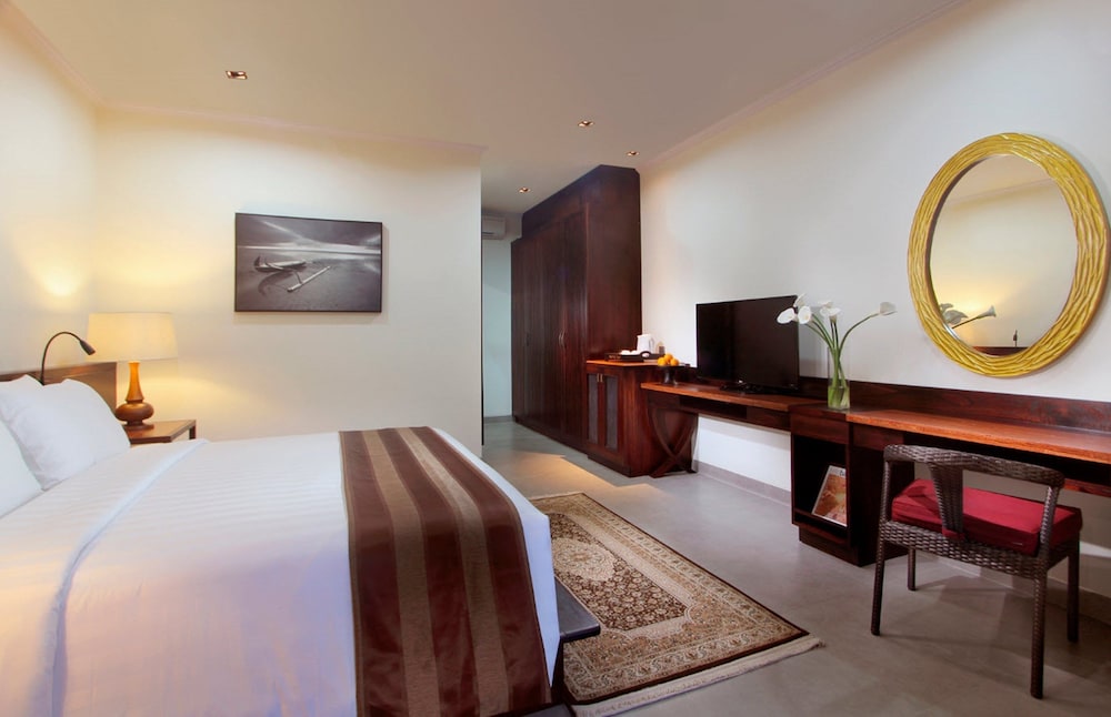 Deluxe Room - Photo 2