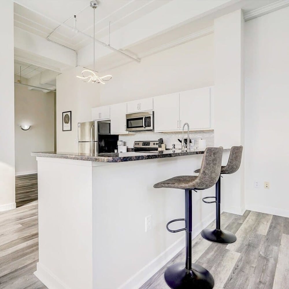 Cozysuites - 2BR With Direct Skybridge Access 5, Billede 80