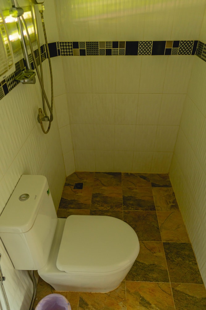 Classic Home - Photo 20