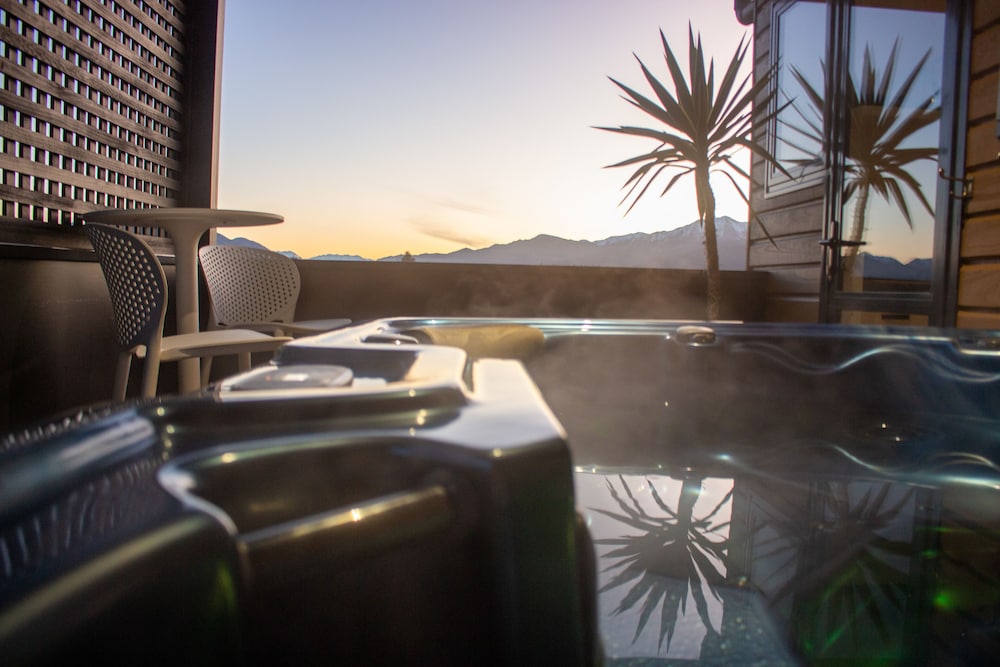 Executive Studio, 1 King Bed, Kitchenette (Executive Spa Pool Suite)