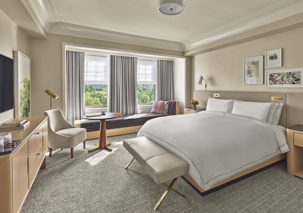 Room, 1 King Bed, Park View thumbnail 5