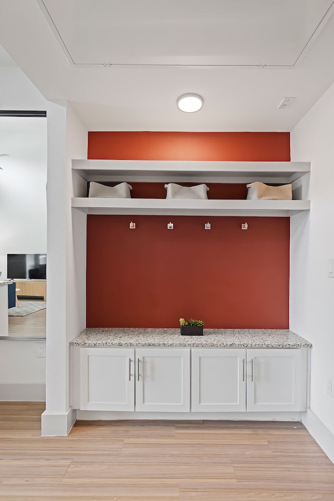 Premier Studio - Photo 17