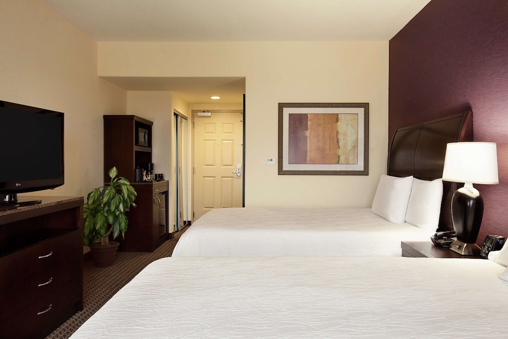 Junior Suite, Accessible - Photo 2