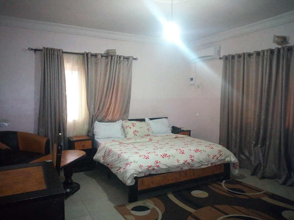 Deluxe Room, 1 Double Bed, Non Smoking photo 3