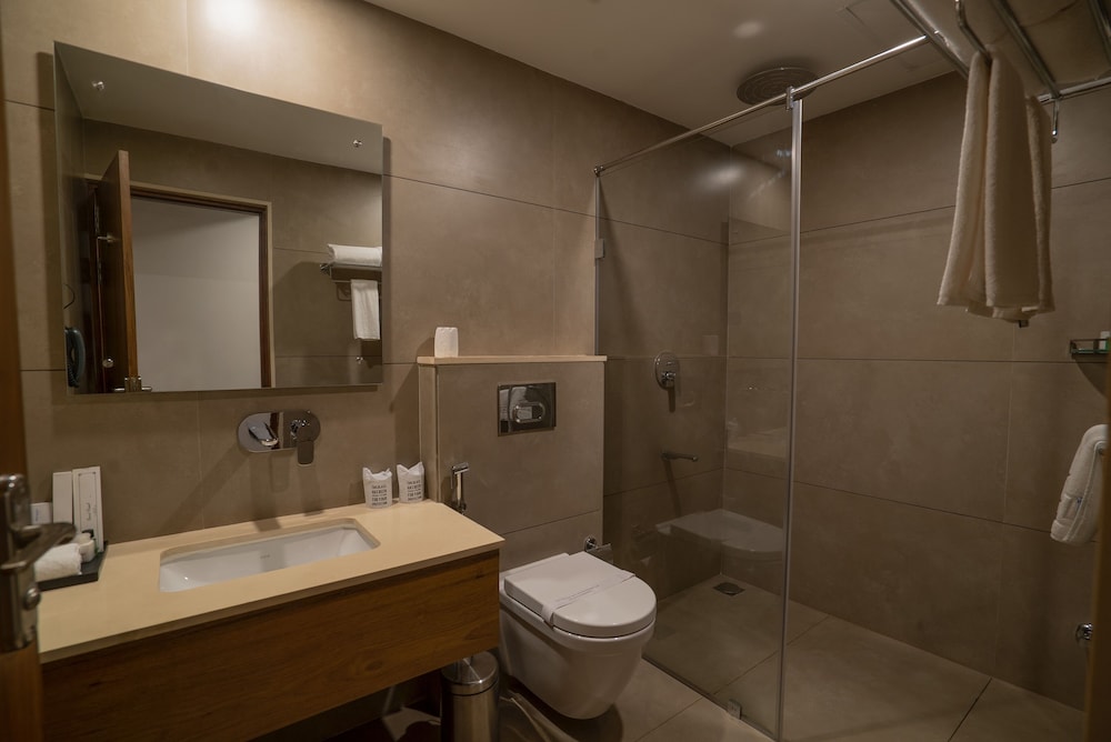 Royal Room - Photo 11