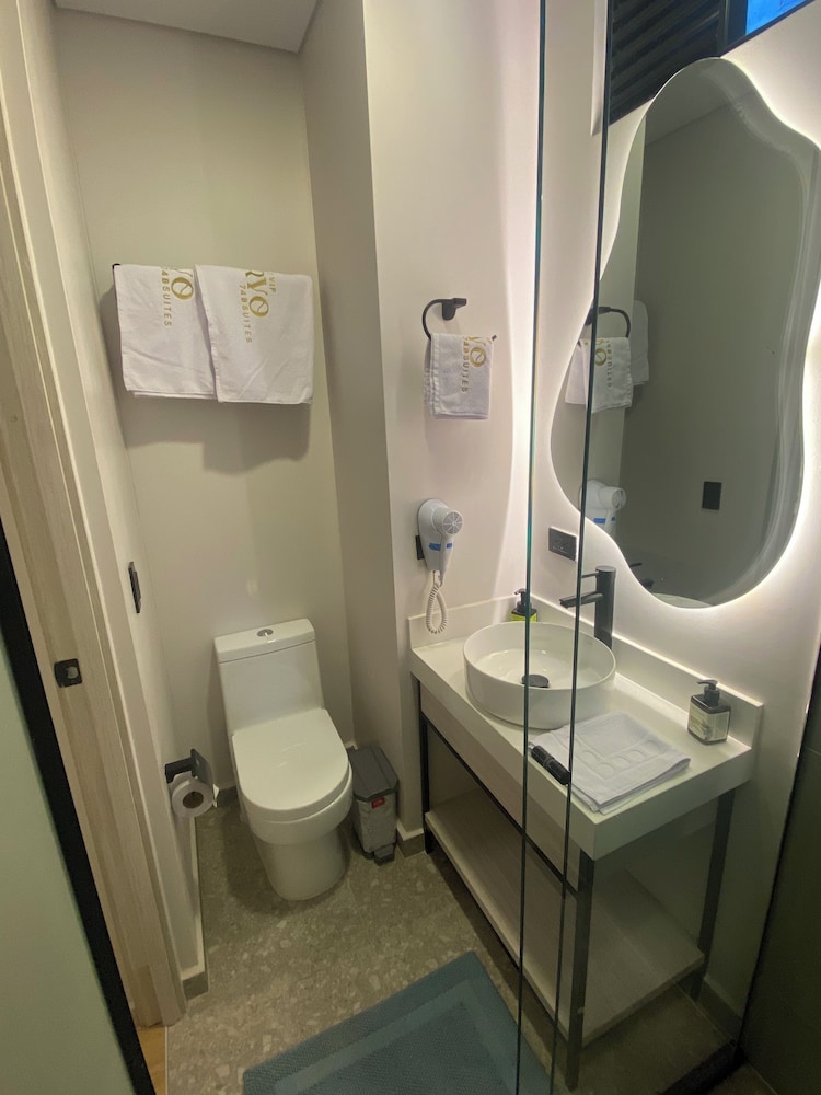 Luxury Double or Twin Room, City View