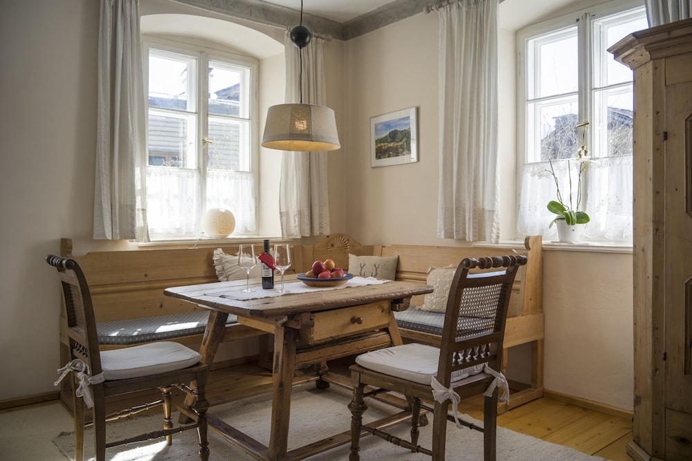 Romantic Apartment, 1 Bedroom, Mountain View photo 3