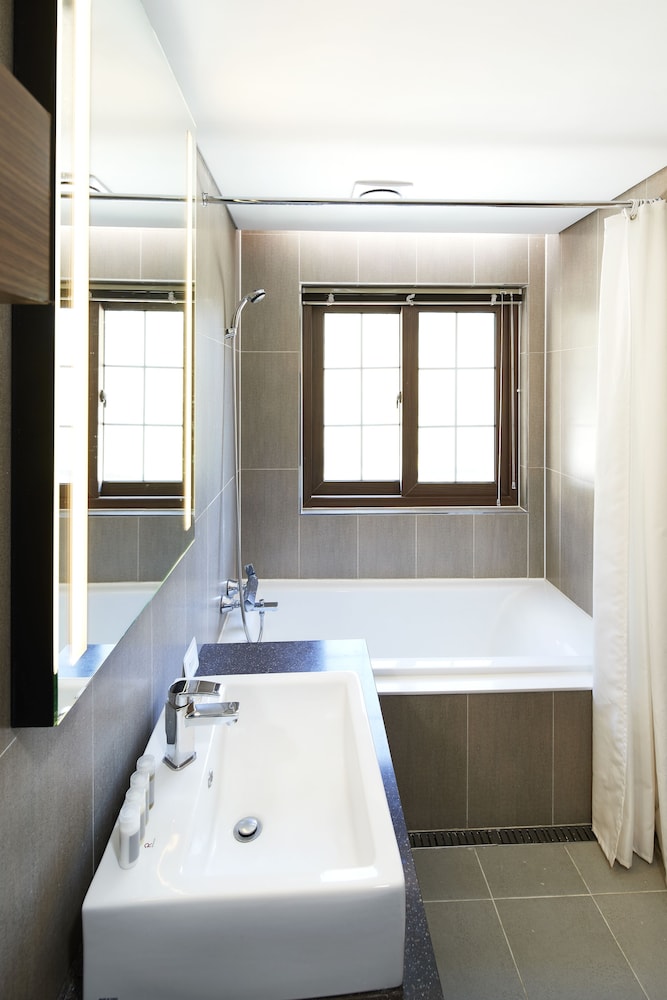 Villa photo 3