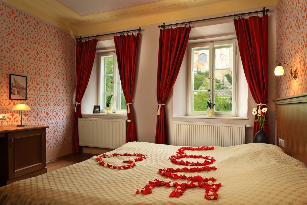 Deluxe Double Room, 1 Double Bed photo 2